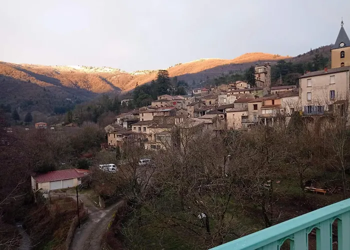 Entre Ciel Et Montagne